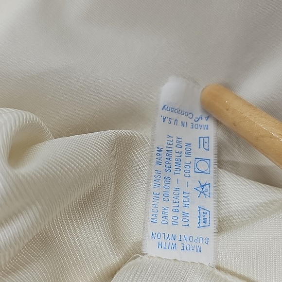 Vanity Fair Cream Midi Half Slip SIZE Small - Picture 4 of 8